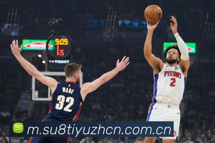 尼克斯对阵热火NBA常规赛激烈对决引爆球迷期待解析:最新赛事动态与深度分析 尼克斯对阵热火NBA常规赛激烈对决引爆球迷期待解析:最新赛事动态与深度分析